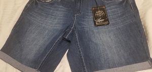 Jean shorts with American flag details